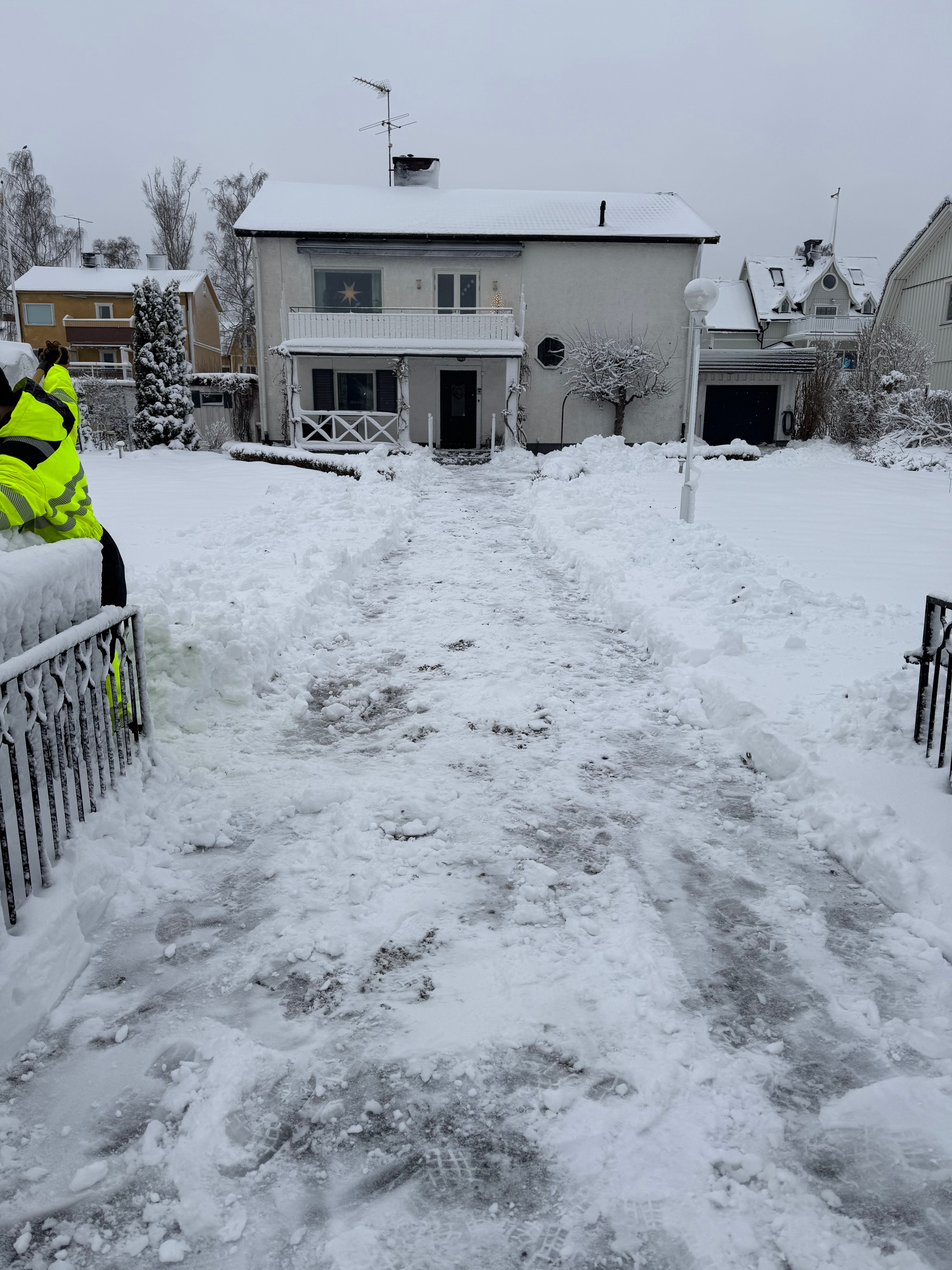 Uppfart efter snöskottning